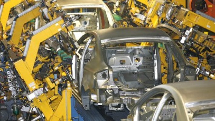 Vin vremuri grele pentru angajaţii Ford Craiova